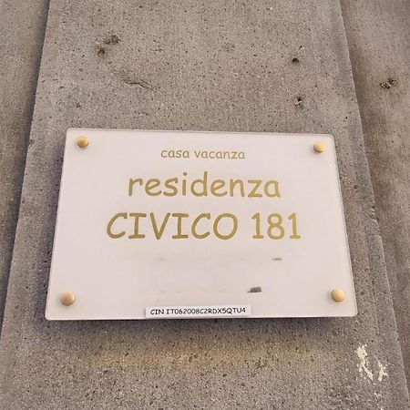 Civico 181 Apartment Benevento Bagian luar foto